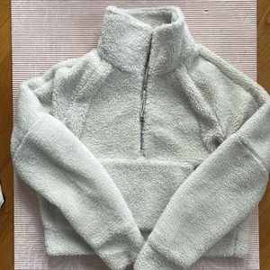 Lululemon sherpa scuba